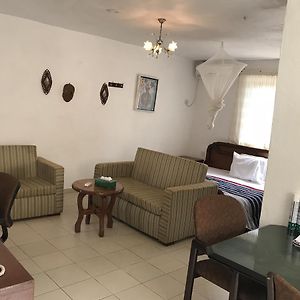 Standard Suite